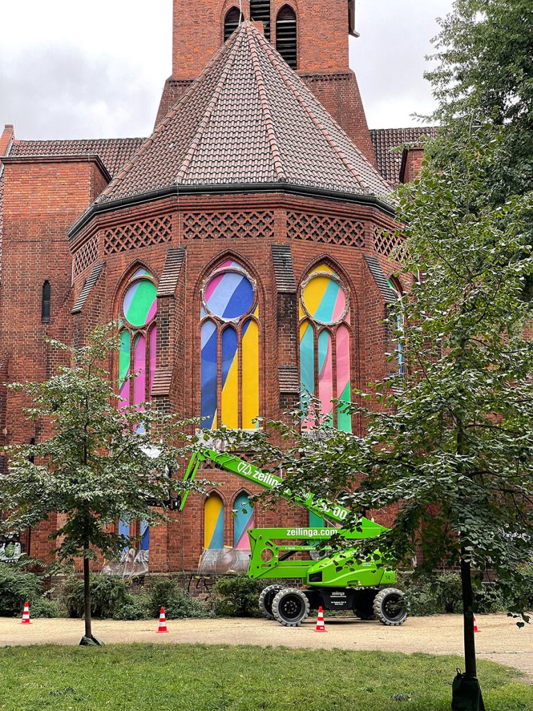 Various & Gould Go to Church to Spread Colorful “Strahlen” with Project “Startbahn”