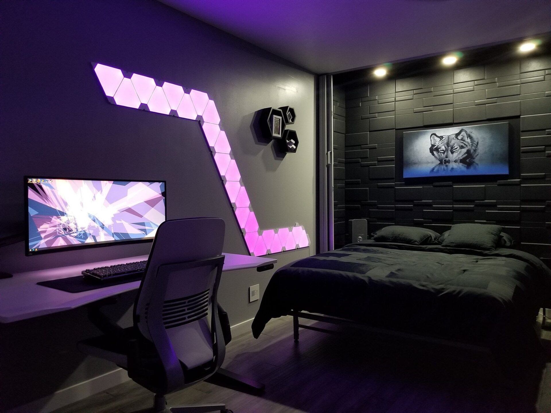 The Wolf Gaming Bedroom Idea