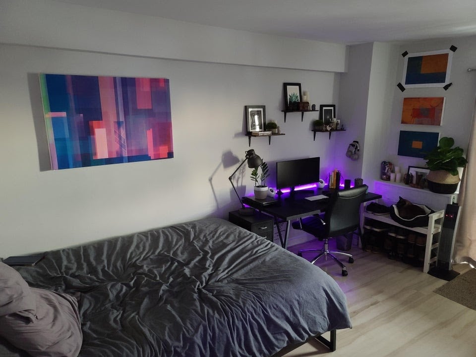 Abstract Art Gaming Bedroom