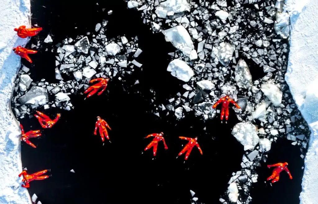 “Icy Plunge Adventure Achieves Highest Recognition at the 2024 Drone Photo Awards”