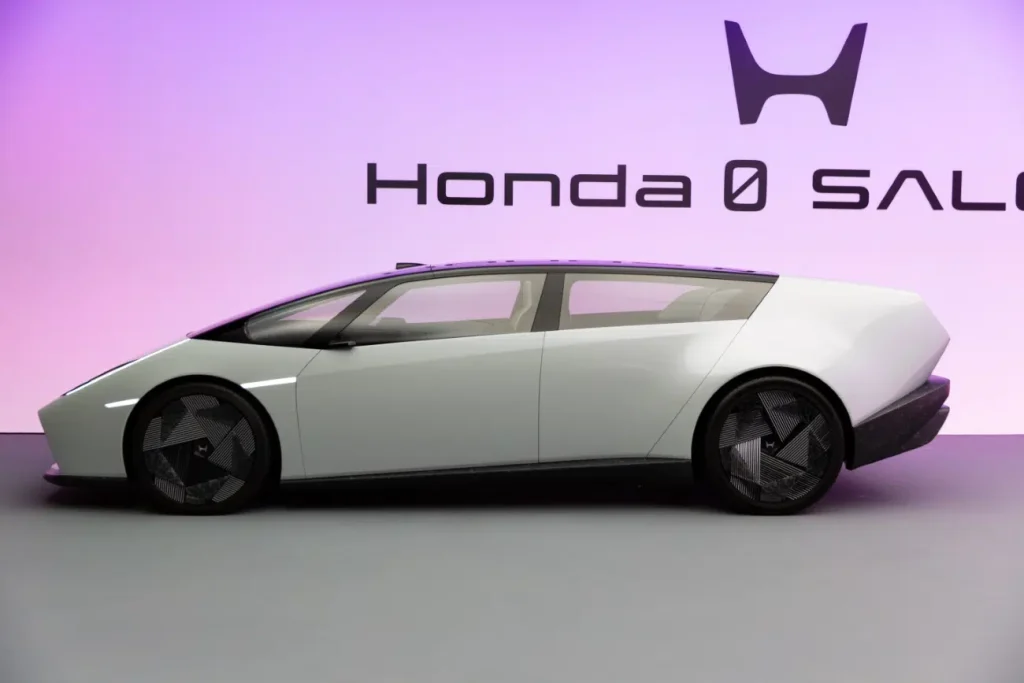 “Honda Unveils 0 Series Electric Vehicles Featuring Level 3 Autonomous Driving at CES 2025”