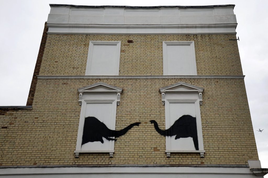 Banksy Mural Unveiled in New York After Ten Years in Storage Banksy Mural Unveiled in New York After Ten Years in Storage