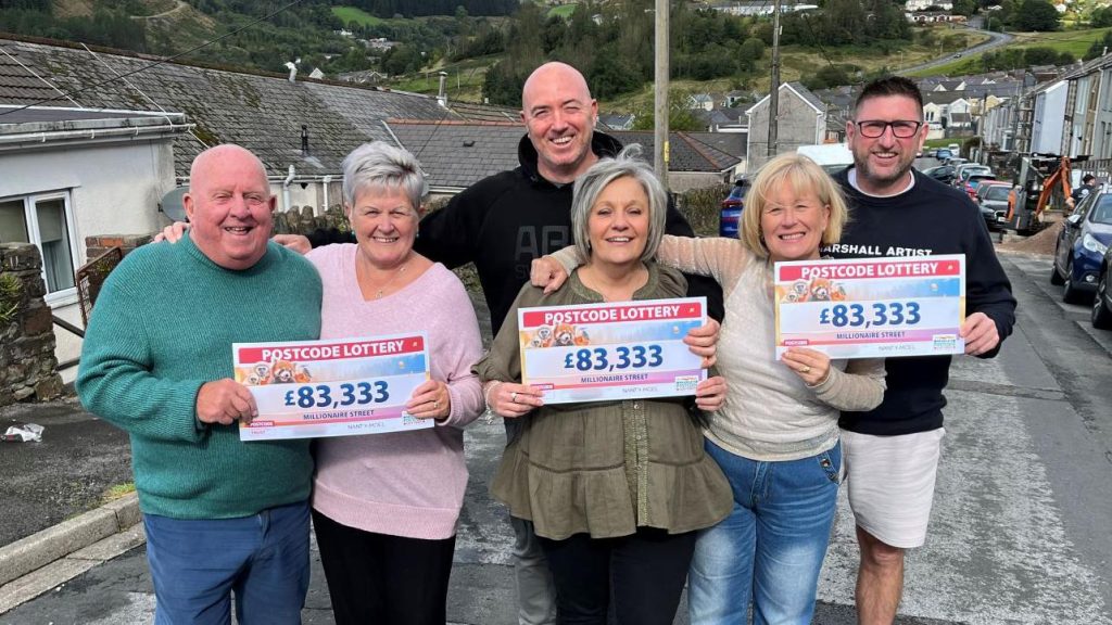Raffle Entrant Secures Irish Country Cottage for Just $7 Raffle Entrant Secures Irish Country Cottage for Just $7