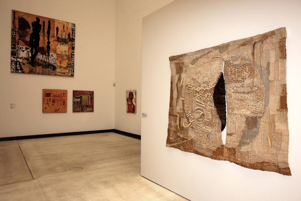 Interview: The Subtle Power of Women Depicted in Eastern-Inspired Artwork by Artist Interview: The Subtle Power of Women Depicted in Eastern-Inspired Artwork by Artist