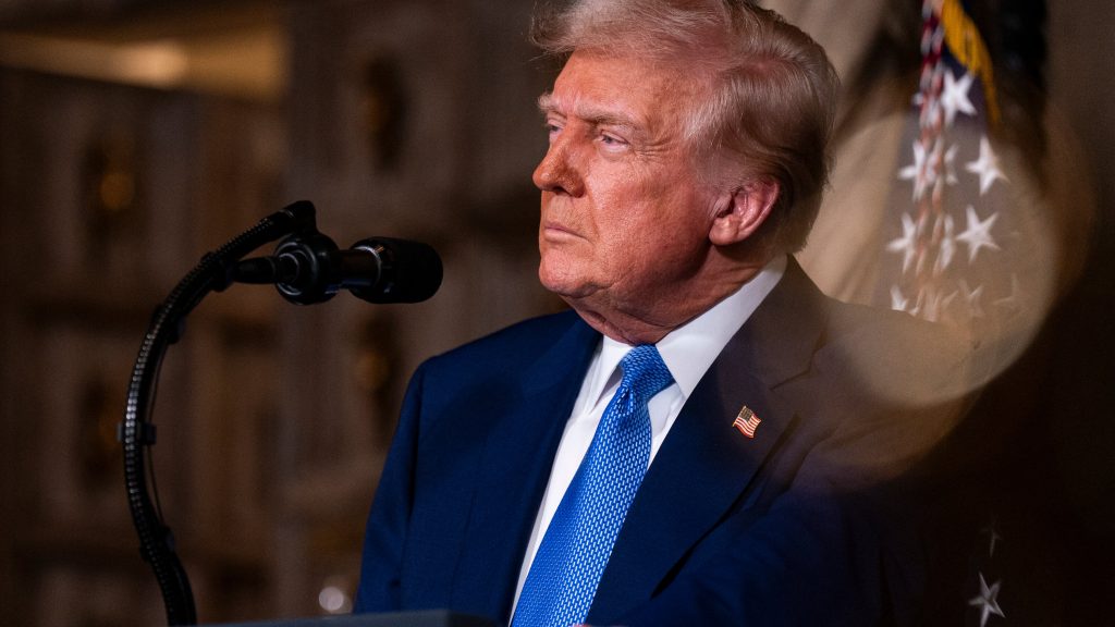 Trump’s New Portrait Reflects the Controversies of His Second Term