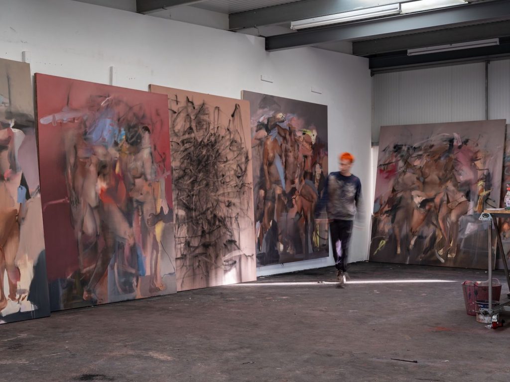 Kour Pour’s Exploration of Geometry in Abstract Art
