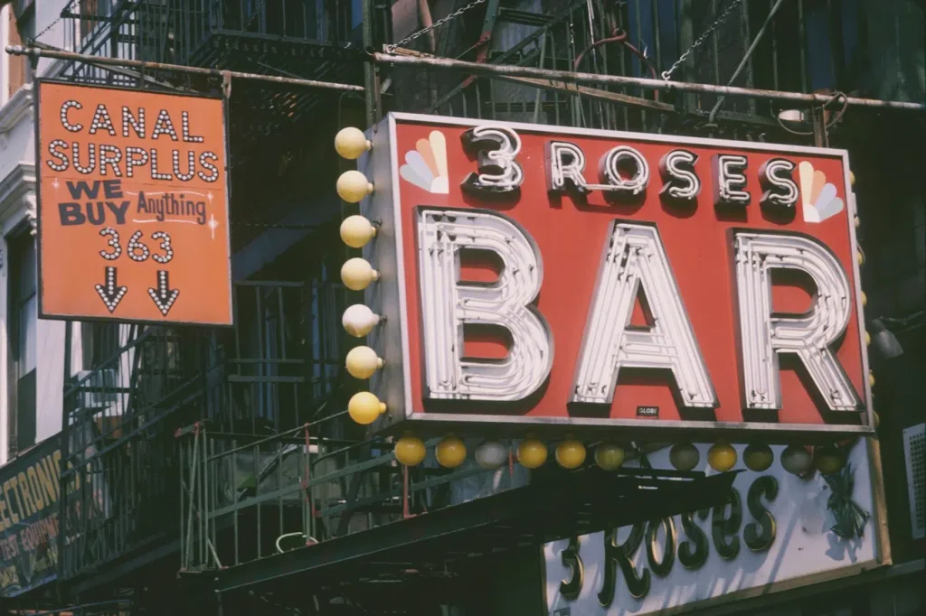 Retro Color Images Highlight the Spirit of 1980s New York City Retro Color Images Highlight the Spirit of 1980s New York City