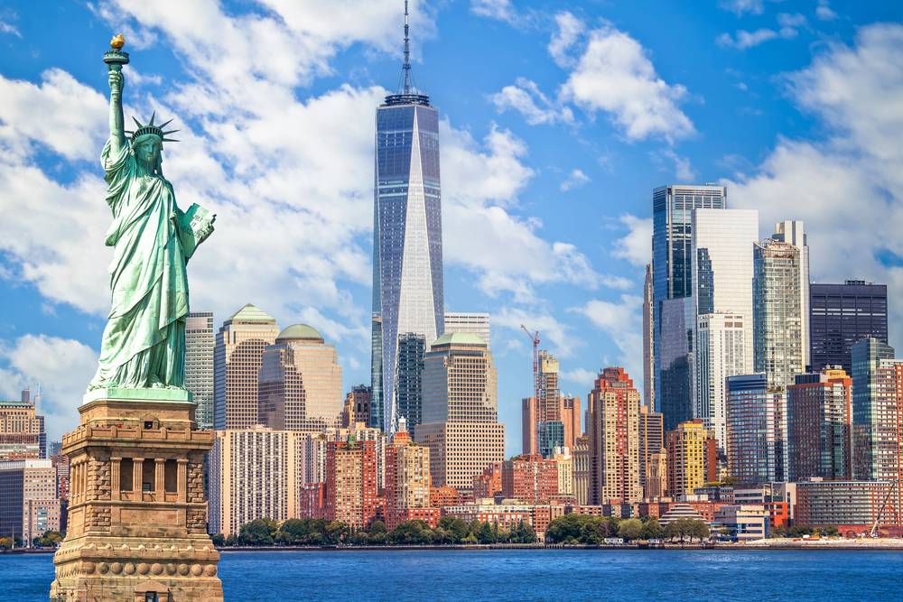 SVA’s MA Curatorial Practice Offers Practical Training in New York City SVA’s MA Curatorial Practice Offers Practical Training in New York City