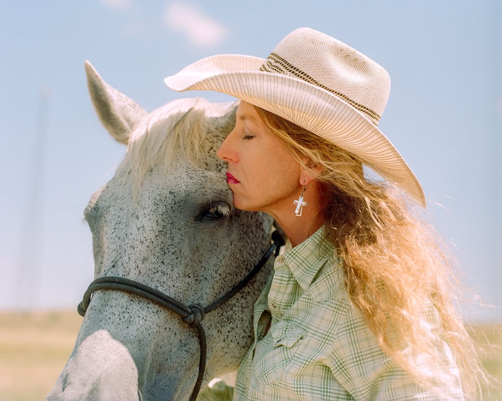 Francesco Aglieri Rinella Photographs Galaxies Beneath a Vanishing Night Sky
