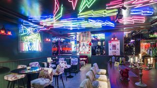 Verify the Red Glow to Ensure the Cocktail Bar is Operating