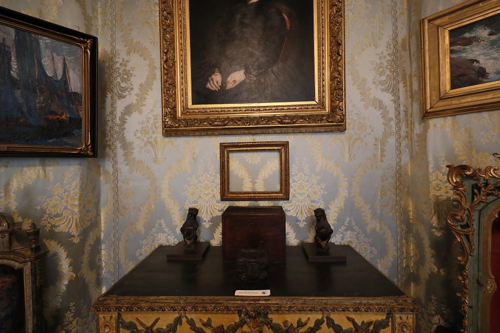 Art Heist Edition: A Crossword Puzzle Art Heist Edition: A Crossword Puzzle