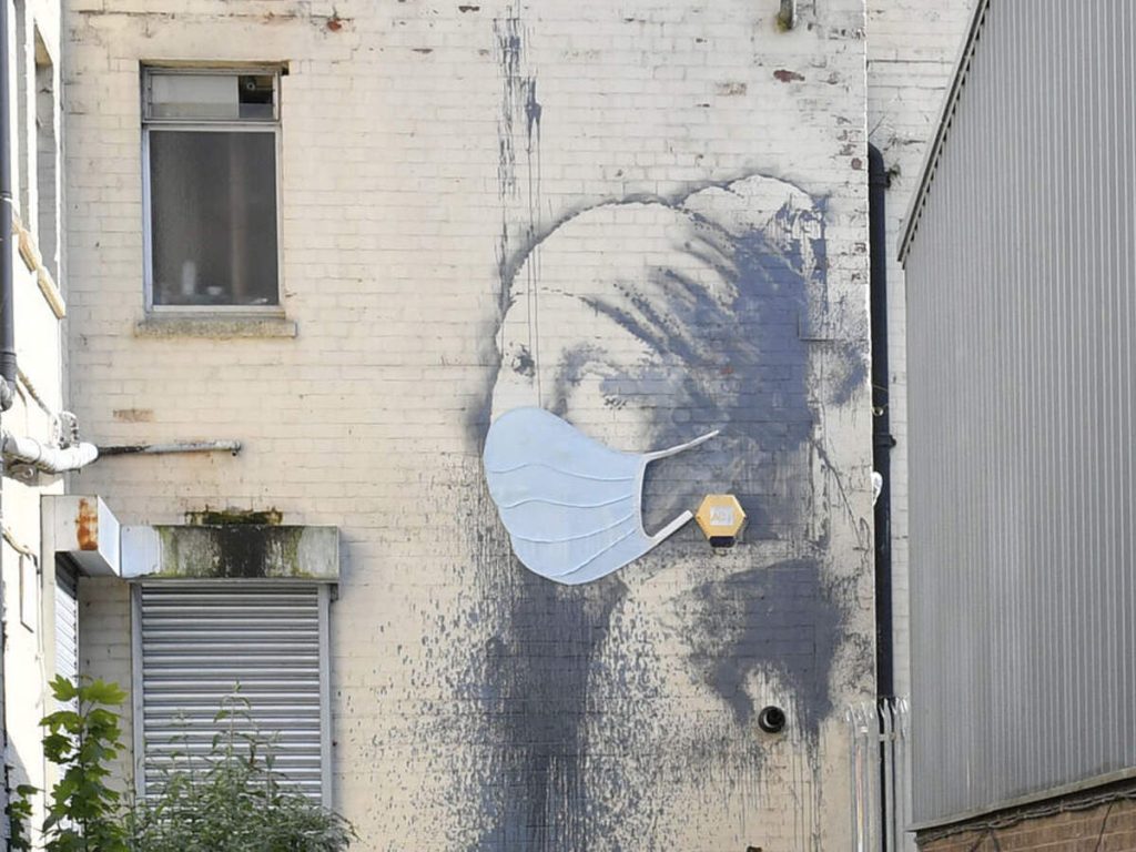 Banksy’s Emotional Christmas Mural Depiction