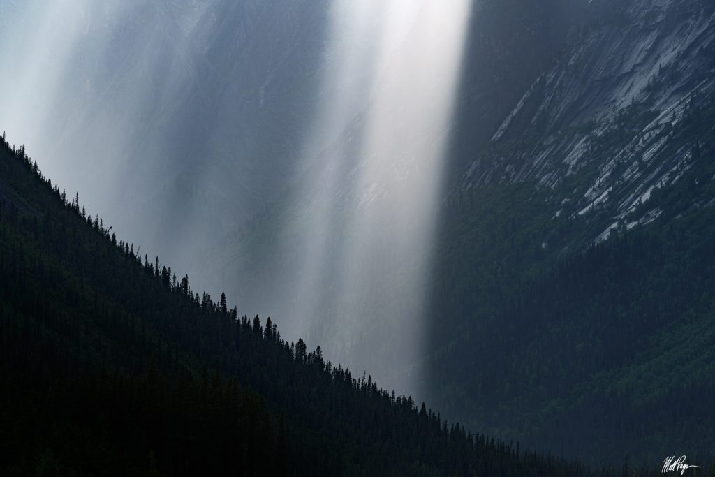 Artist Employs Sunlight to Convert Wrinkled Paper Into Vast Frosty Mountain Landscapes