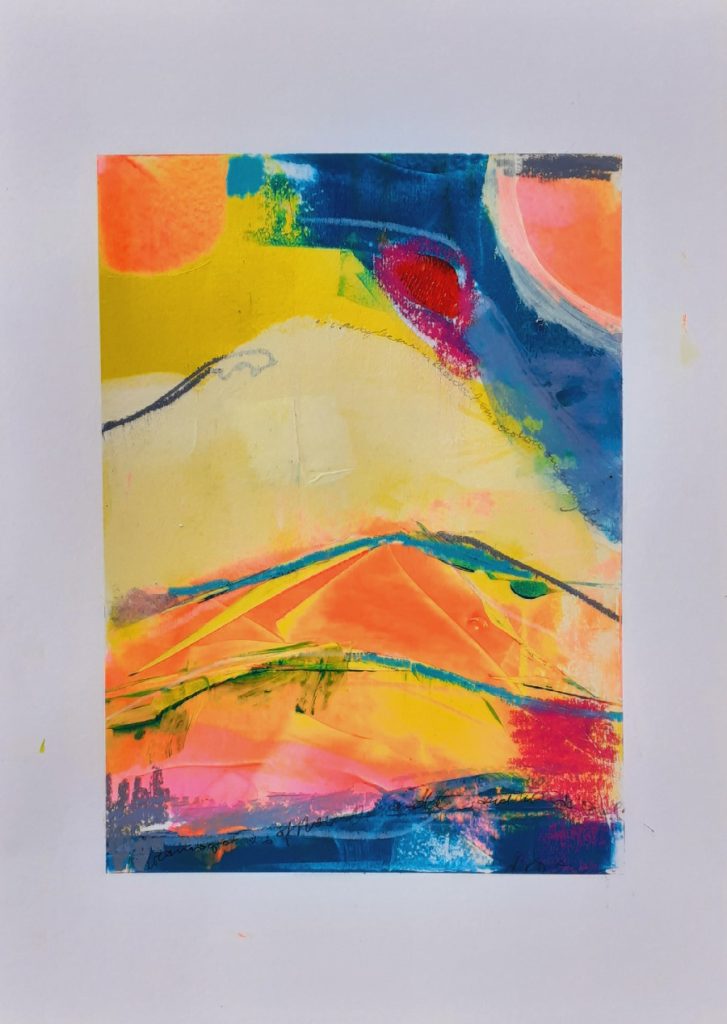 Complex and Captivating Thread Artworks Crafted with a Sewing Machine Acting as a Paintbrush