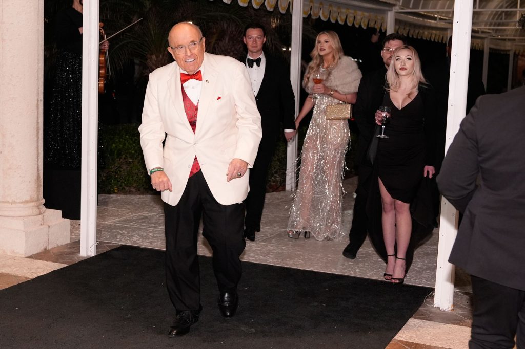 Donald Trump Sells Jesus Painting for $2.75 Million at New Year’s Eve Party