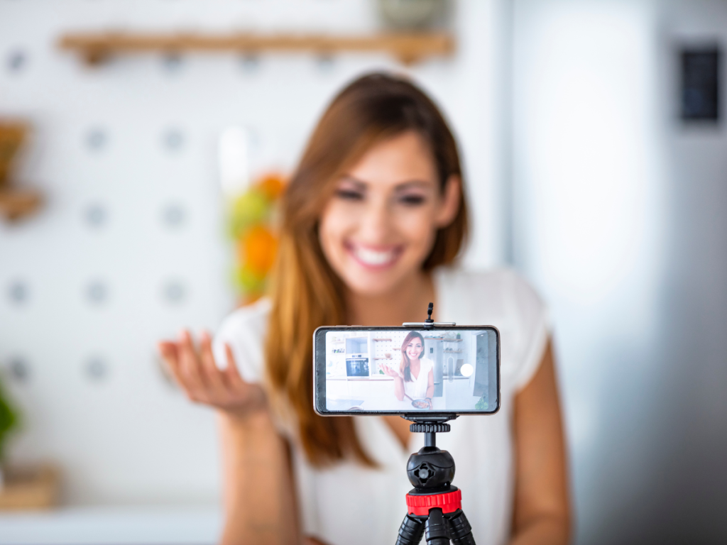 Influencers and OnlyFans Models Utilize Artist Visas for U.S. Entry