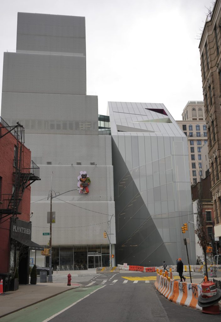 Exploring the Innovations of the New Museum Building