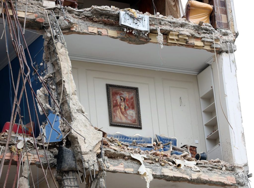 Mandatory Reading List Mandatory Reading List