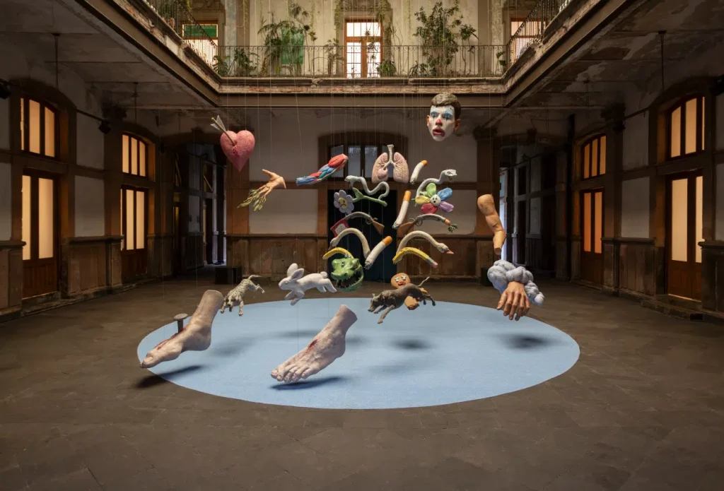 “Salón ACME Destaca la Autenticidad en la Exitosa Feria de Arte de la Ciudad de México”