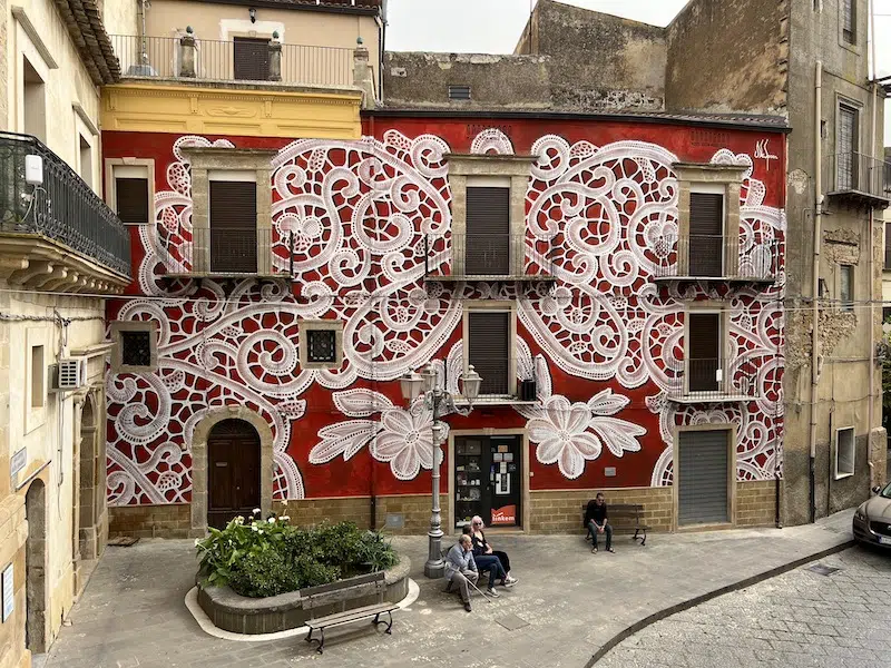 Street Artist’s Intricate Lace Murals Expand Across Worldwide Urban Areas Street Artist’s Intricate Lace Murals Expand Across Worldwide Urban Areas