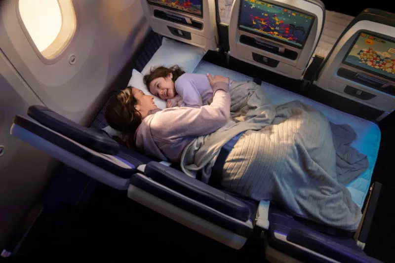 United Airlines Unveils ‘Relax Row’ Converting Economy Seats into Beds for Long-Distance Flights