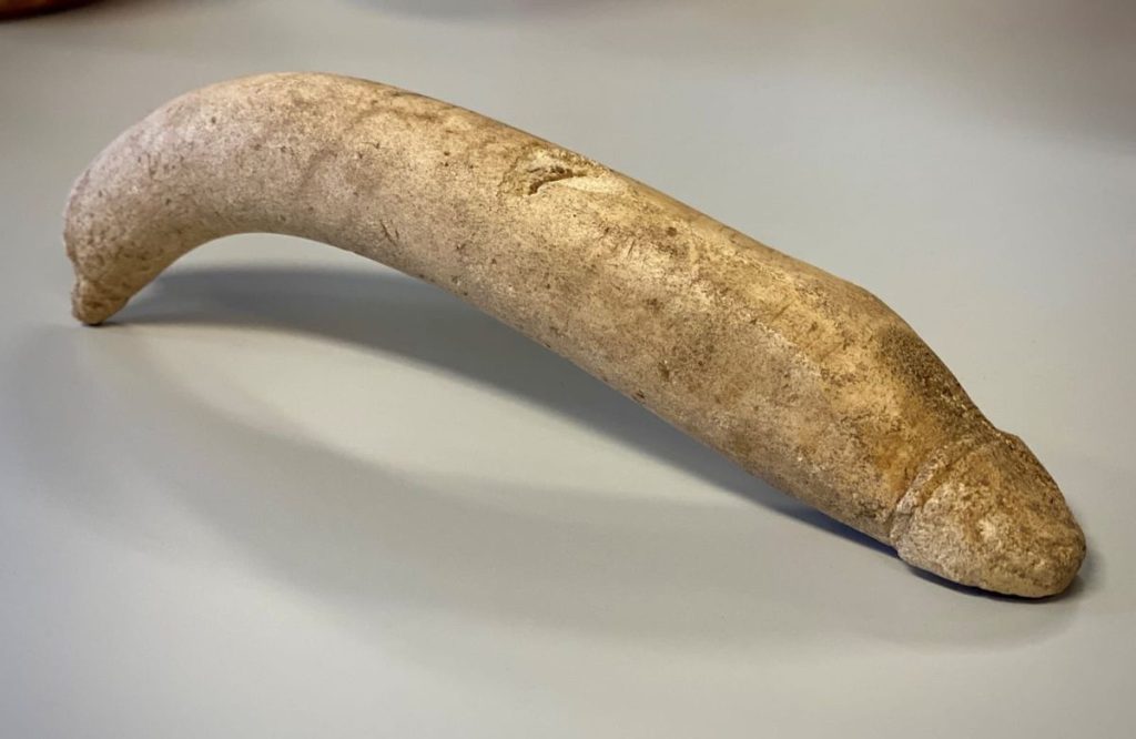 Dutch Museum Uncovers 8-Inch Ancient Roman Phallic Artifact Dutch Museum Uncovers 8-Inch Ancient Roman Phallic Artifact