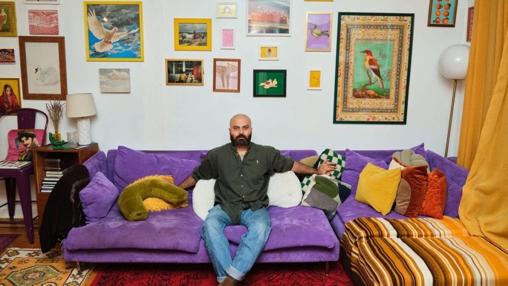 Jasper Johns: A Retrospective of His Artistic Journey Through Time Jasper Johns: A Retrospective of His Artistic Journey Through Time