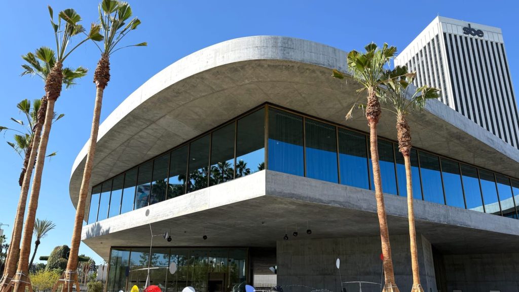 LACMA Undergoes Significant Renovation and Expansion