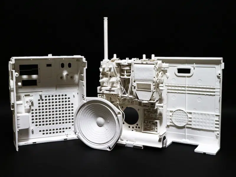 Paper Artist Constructs Life-Size, Authentic Models of Vintage Gadgets