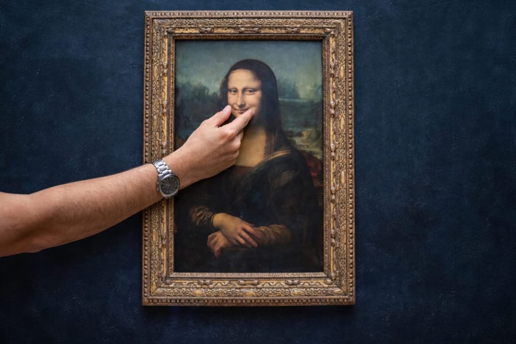 Survey Reveals 51% of Men Believe Mona Lisa Needs a Bigger Smile