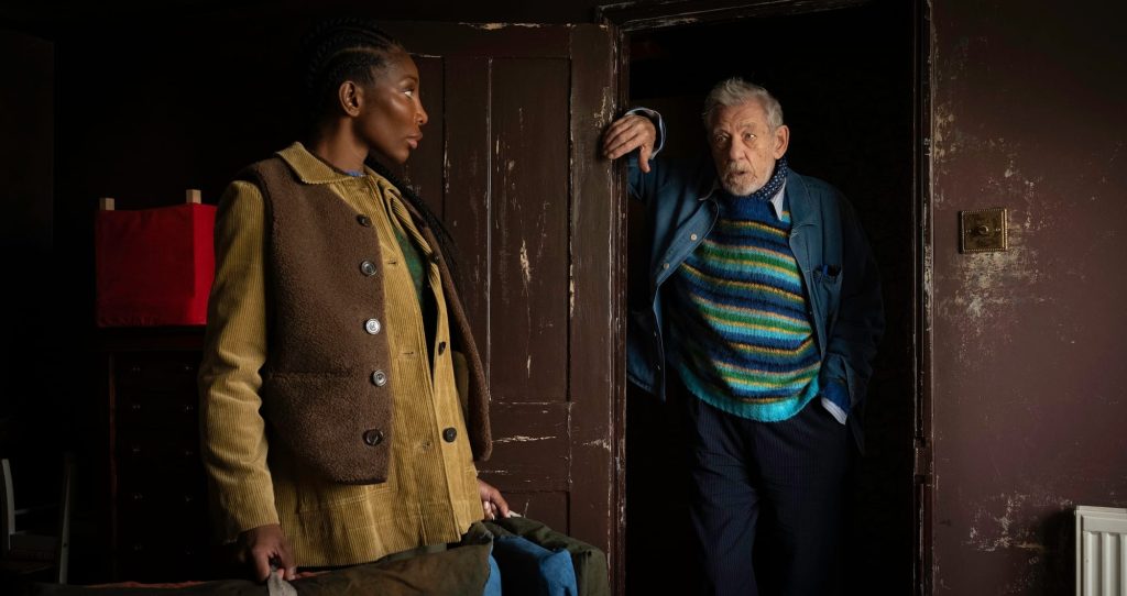 The Unexpected Bond Between a Renowned Artist and a Skilled Forger